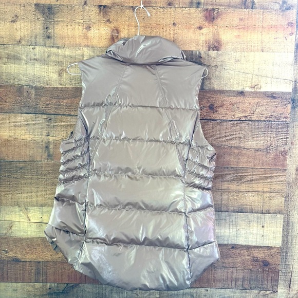 NWOT Athleta Downtown Gilet Downtown Metallic Vest - Picture 5 of 14